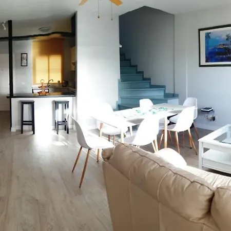 3-bedroom Townhouse Roque Conde Nyaraló