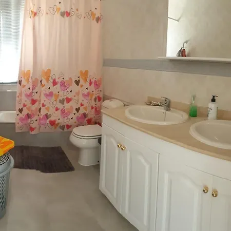 3-bedroom Townhouse Roque Conde アデヘ
